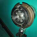 Split warping machine beam chuck